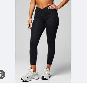 🔥Perfectly Used Oasis Crossover 7/8 Leggings 🖤